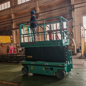 Plateforme <span class=keywords><strong>élévatrice</strong></span> à ciseaux électrique mobile Longqing SJW à <span class=keywords><strong>prix</strong></span> abordable, hauteur maximale de 14 m, capacité de 450 kg, haute qualité pour usage en entrepôt - Product Image 2