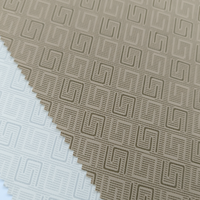 Tissu tricoté en pongé de cuir PU léger, doux au toucher, effet soie, épaisseur 0,18 mm, anti-moisissure, résistant à l'abrasion, pour la vente en gros