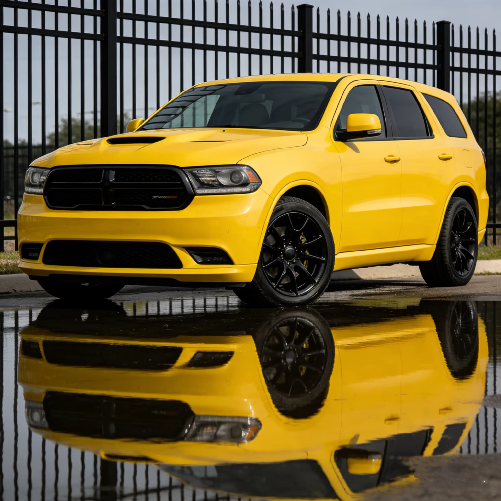 สีเหลือง