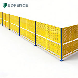 Malla Industrial Perforada Resistente a la Oxidación |   Valla Modular de Alta Resistencia para Plantas de Manufactura - Product Image 1