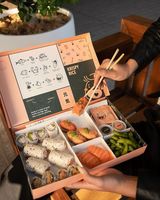 Boîte à bento en papier kraft, sushi togo à emporter, avec fenêtre transparente, noir, carton imprimé personnalisé, unités