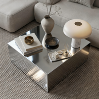 Table basse carrée en acier inoxydable poli miroir, structure monobloc, style moderne et minimaliste, durable, pour salon