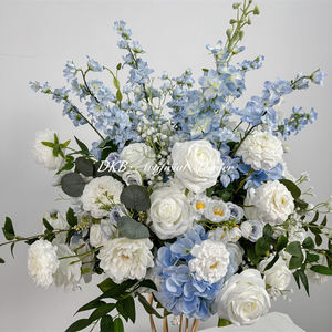 Centro de mesa realista de rosas artificiales de seda, ecológico, hecho a mano, en azul y blanco, para el hogar, bodas, escuela. - Product Image 4