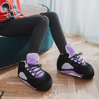 Chaussons d'intérieur chauds en coton pour la maison, pantoufles douces en peluche, style baskets, pour l'hiver (vente en gros)