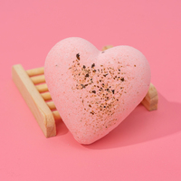 Marque privée Bombes de bain bio de luxe Bombes de bain en forme de cœur avec fleurs séchées