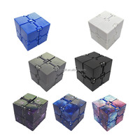 Infinity Magic Cube pour enfants et adultes Mini Gadget Spinner jouet Fidget meilleur pour le Stress et l'anxiété, soulage et tue le temps noir