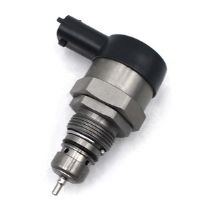 Vanne de contrôle de pression de carburant à rampe commune 0281002481 régulateur de pression <span class=keywords><strong>0</strong></span> <span class=keywords><strong>281</strong></span> <span class=keywords><strong>002</strong></span> <span class=keywords><strong>481</strong></span> convient pour Peugeot 2.<span class=keywords><strong>0</strong></span> HDI - Product Image 1