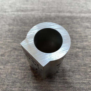 <span class=keywords><strong>Traitement</strong></span> de surface personnalisé Tube <span class=keywords><strong>creux</strong></span> en aluminium couleur du <span class=keywords><strong>corps</strong></span> en argent Série 6000 Grade CNC Services de <span class=keywords><strong>traitement</strong></span> de coupe disponibles - Product Image 6