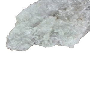 Sumber Quartz silika polos: Sempurna untuk produksi kaca, langsung dari tambang Pakistan