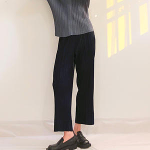 Pantalones Plisados Acampanados de Cintura Alta Elástica para Mujer, Talla Grande, Casuales, Transpirables, Ecológicos, para Uso Diario, Fáciles de Combinar, Vendedor de Confianza - Product Image 1