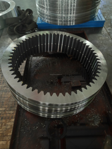 Engrenage intérieur Cylindrique à dents internes avec traitement thermique - Product Image 6