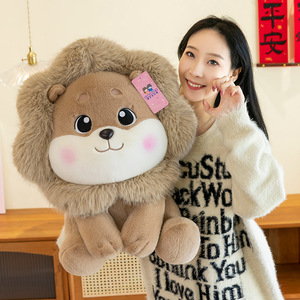 Peluche Leone Seduto 35-80cm con Imbottitura in Cotone PP, Re della Foresta, Regalo di Compleanno e Natale per Bambini, Decorazione Casa - Product Image 4