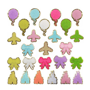 Vêtements à la mode sac Chenille Patch sac à dos mignon château avion arc noeud fer sur chapeau patchs en gros pour vêtements enfants - Product Image 1