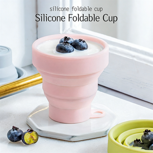 Tazza Pieghevole in Silicone Personalizzata con Anello per Appendere e Coperchio, 180ml, Ecologica, per Uso Quotidiano - Product Image 3
