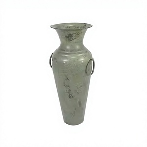 Modern Aluminium Flower <b>Vase</b> with Golden Finish Eco-Friendly Tabletop <b>Vase</b> for Weddings Decoration Standard Quality - Product Image 1
