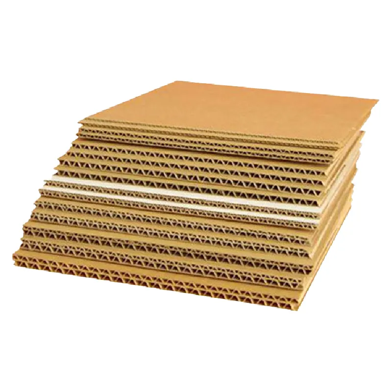 Feuilles de carton ondulé de couleur marron blanc noir de taille et d'épaisseur personnalisées pour la fabrication de petites boîtes, blocs d'expédition en carton