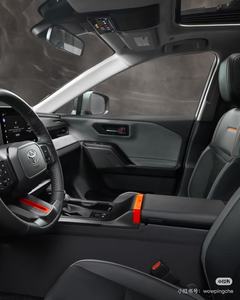 Toyota <span class=keywords><strong>RAV4</strong></span> <span class=keywords><strong>Usada</strong></span>, Versión Modificada a Gasolina, Sin Accidentes, Venta al Por Mayor, Apta para Condiciones de Carretera de Larga Distancia en Siberia - Product Image 6