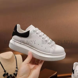 Chất Lượng Cao Thiết Kế Sneakers Phụ Nữ Thương Hiệu Nổi Tiếng Giày Unisex <span class=keywords><strong>MC</strong></span> Người Đàn Ông Sneaker Sang Trọng Tùy Chỉnh Màu Trắng Sneaker - Product Image 2