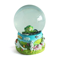 Globe de neige animal personnalisé Ocean World avec des flocons de neige blancs et de la musique, un globe d'eau fabricant professionnel de globe de neige
