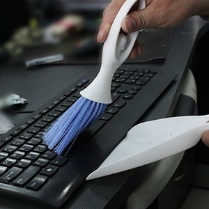 Angel <b>Brush</b> Car Interior <b>Cleaning</b> Tool Plastic Dashboard Vent Seat Cleaner <b>For</b> Vehicle Maintenance - Product Image 1