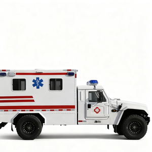 Ambulance tout-terrain Dongfeng Diesel 4x4, véhicule d'urgence à pression négative mobile, ambulance 4x4 tout-terrain avec unité de soins intensifs (UCI) intégrée - Product Image 1