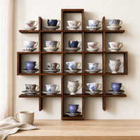Étagère murale en bois brun 5x5, non seulement pour les tasses à café, mais aussi pour les petites plantes, les photos ou les épices, style rustique campagnard