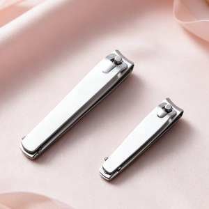 Large, sharp, angled <b>nail</b> clippers, stainless steel, single pack, adult home portable <b>nail</b> clippers. - Product Image 1