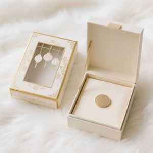 Boîte cadeau Coran en papier couché mat gaufré haut de gamme sur mesure, avec fermeture magnétique, coffret rigide pour chaussettes, fourrure et cadeaux musulmans - Product Image 4