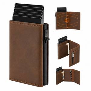 Portefeuille pour homme Casekey, fin et minimaliste, en cuir véritable Crazy Horse, à trois volets, avec fermeture magnétique et porte-cartes de crédit avec fermeture éclair - Product Image 1
