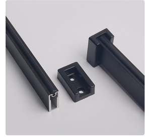 Tringle de penderie moderne en alliage d'aluminium antistatique à fixation murale, avec bride et conception détachable, rail à double amortisseur, quincaillerie de placard - Product Image 5