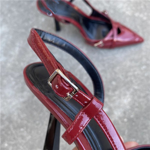 Nouvelles Sandales Polyvalentes à Brides Croisées et <span class=keywords><strong>Petit</strong></span> Orteil, Escarpins à Talons Hauts en Cuir Verni à Bout Pointu pour Femmes - Product Image 4