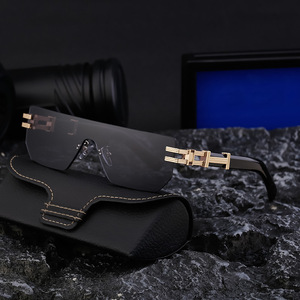 Lunettes de soleil sans monture personnalisées pour hommes, verres polarisés UV400 en PC, style Instagram noir, lunettes de sport avec étui - Product Image 1