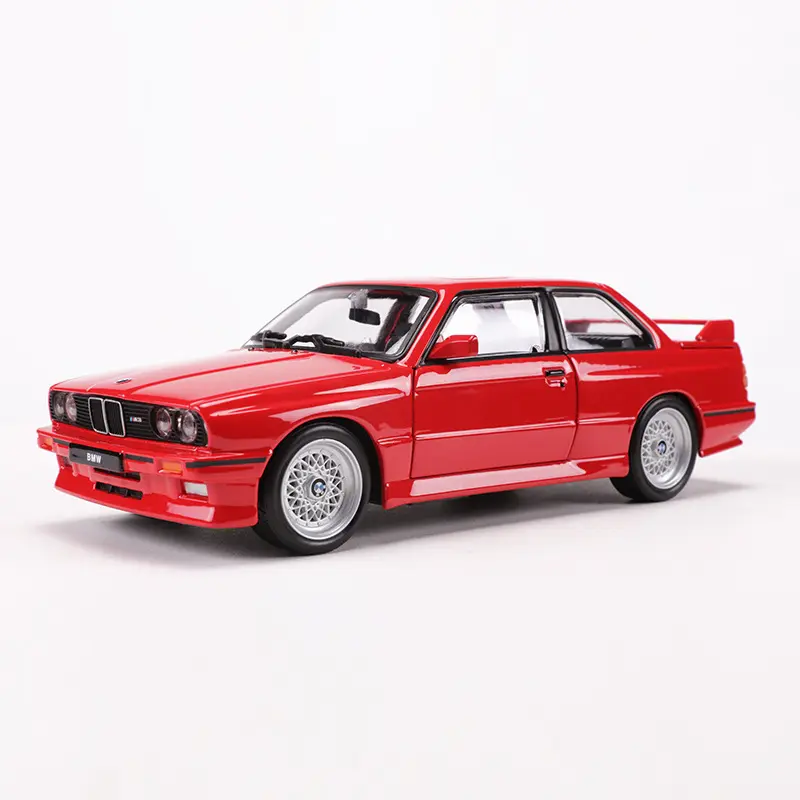 Burago 1: 24 BMW 3 Series M3 modelo simulación Vintage coche deportivo modelo pequeño coche de aleación modelo de coche de juguete