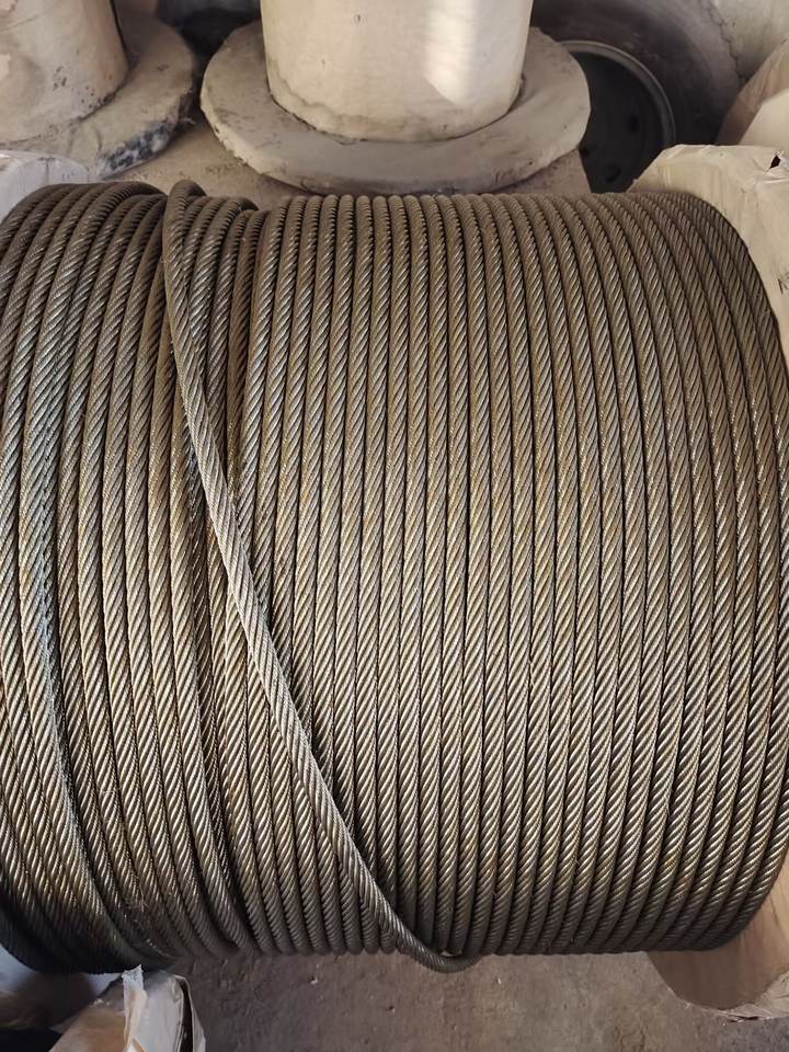 Steel Rod Rope 8*19S+FC Elevator Ungalvanized Steel Wire Rope with Lubrication High ...