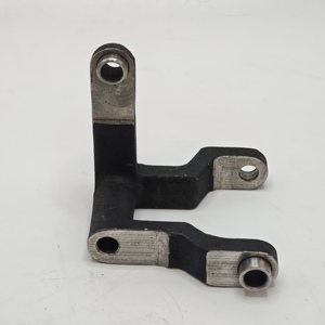 Soporte de Generador de Grado OE Dongfanghong para Motores YTO - Piezas de Tractor Agrícola, Soporte de Generador Reforzado para la Serie YTO LR - Product Image 4