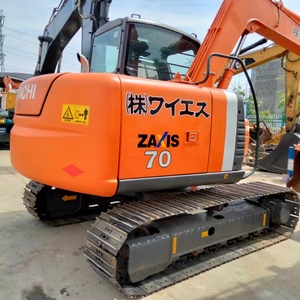 Mini-excavatrice Hitachi ZX70 d'occasion, modèle 2023, 7 tonnes, capacité de la benne de 1,0 m, moteur, boîte de vitesses, pompe, roulement en vente - Product Image 3