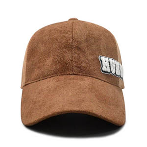 Gorras de Diseñador Premium al por Mayor, de Gamuza Sintética, Disponibles en Varios Colores, MOQ Bajo, Logotipo Personalizado, Gorra de Béisbol Ajustada para Hombre - Product Image 4