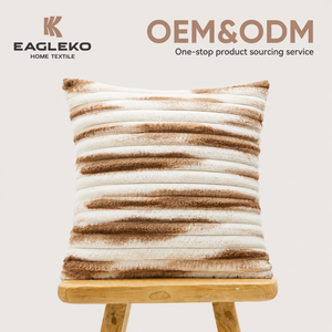 Fodera per cuscino quadrata in pelliccia sintetica a pelo lungo con tecnica batik e strisce geometriche, personalizzata, per divano, letto, <span class=keywords><strong>testiera</strong></span> e cuscino di supporto - Product Image 1