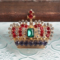 1 pièce Broche design couronne, élégante et distinctive, pour corsage, vêtements et casquettes