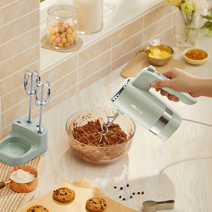 Batteur à œufs électrique Bear DDQ-B02L1, portable, pour fouetter la crème et préparer des gâteaux - Product Image 2