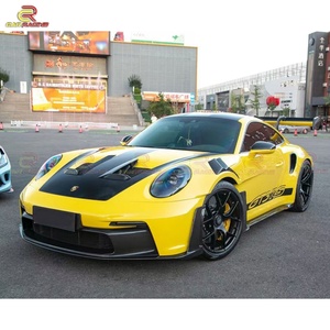 ชุดแต่งคาร์บอนไฟเบอร์แบบแห้งสไตล์ OEM สำหรับ Porsche Carrera 911 GT3 ปี 2022-2024 ประกอบด้วยดิฟฟิวเซอร์ สเกิร์ตข้าง กันชน และสปอยเลอร์ - Product Image 4