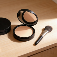 Poudre libre fixante mate, imperméable, à base d'huile minérale, avec un fini naturel et une formule longue durée pour tous les types de peau