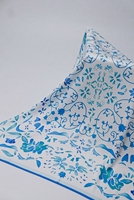 Écharpe carrée grande taille personnalisée, légère et polyvalente, à motif floral imprimé