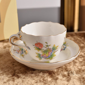 Juego de Taza y Platillo de Porcelana Fina Hechos a Mano, Ecológicos, para Té de la Tarde, Diseño Europeo Moderno, Regalo - Product Image 6