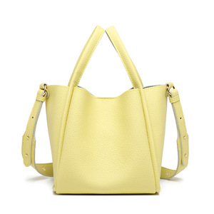2025 New Vintage Lychee Grain Korean Soft Leather Crossbody <b>Bag</b> Ladies Zip Closure <b>Hand</b>-<b>Carrying</b> Fashion Dress Spring - Product Image 4