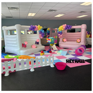 Heyhail Inflables Mini Luxe White Bounce House 8x8 Flat Top White Castle Bouncer Soft Play Rentals para niños - Product Image 3