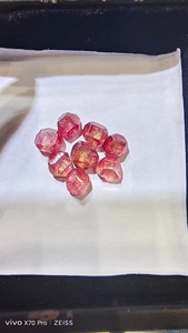 สีแฟนซีสร้างขึ้นในห้องปฏิบัติการ Cvd ขนาดใหญ่สังเคราะห์หลวม Uncut เพชรหยาบ HPHT สีชมพู - Product Image 6