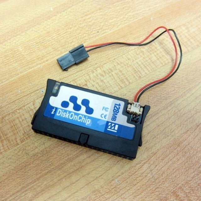 3HAC022104-002 Flash Disk DSQC564B 128MB PLC