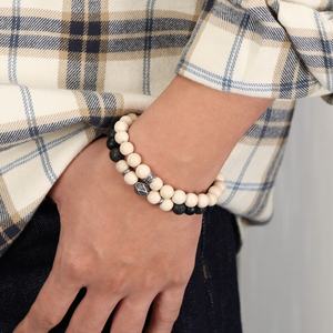 Bracelet en perles de pierre naturelle turquoise multicolores tendance et polyvalent aux tons terreux - Product Image 6