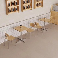 Ensemble table et chaises de salle à manger en bambou carré moderne et simple pour la maison, les salons de thé et les cafés